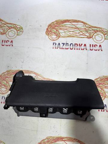 Подушка безпеки, водійська, AIRBAG, захисту колін 7390047050C0 TOYOTA