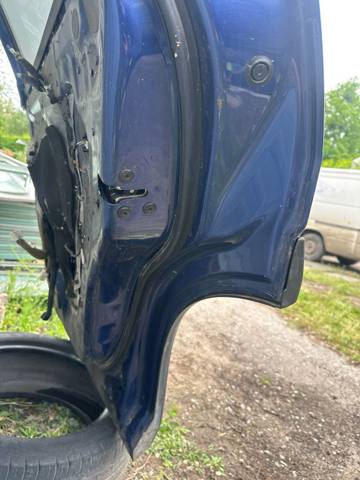 Замок задніх дверей, правих 825006RR0A NISSAN