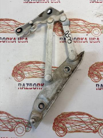 Кріплення кришки багажника 844011MA0A NISSAN