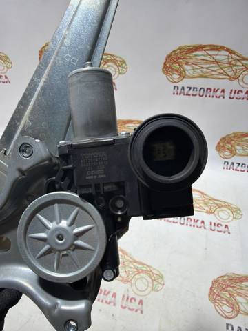 Мотор склопідйомника дверей задніх, правих 8572047150 TOYOTA
