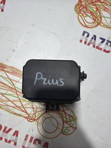 Радарний датчик дистанції 8821047090 TOYOTA