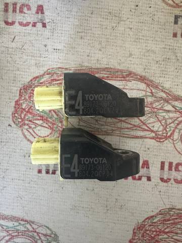 Датчик Ейрбег передній 8917306120 TOYOTA