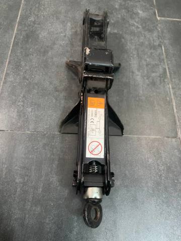 Домкрати 89310S3VA04 HONDA