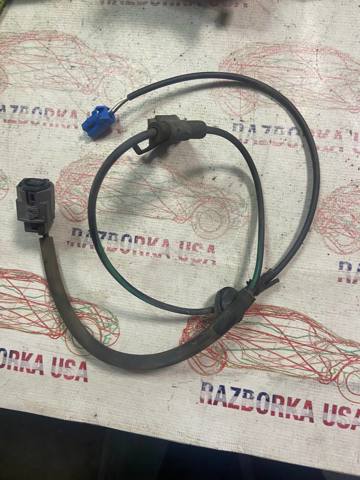 Датчик ABS задній правий 8951606150 TOYOTA
