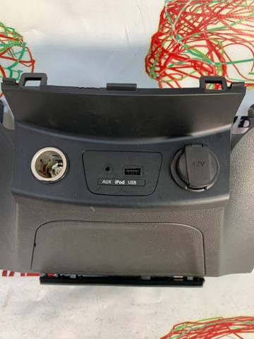 USB-розгалужувач 96120A5000 HYUNDAI