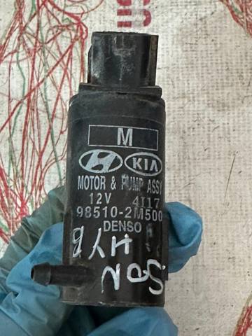 Моторчик омивача переднього скла 985102M500 HYUNDAI
