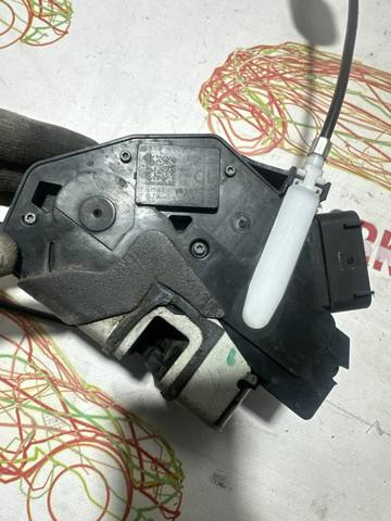 Замок водійських дверей AE8Z5421813F FORD