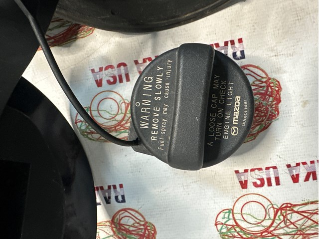 Пробка паливного бака BCKA42250 MAZDA