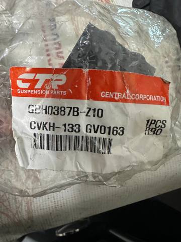 Подушка стабілізатора передня CVKH133 CTR