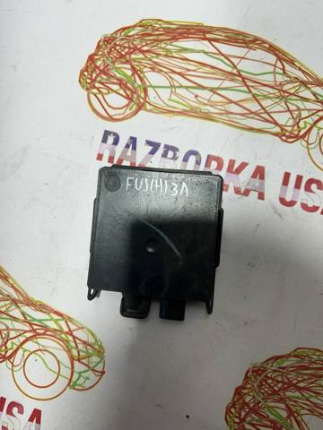 Датчик сигналізації паркування (парктронік), задній бічній DS7Z14C689C FORD