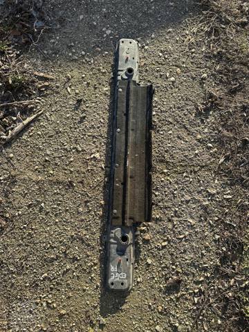 Рамка радіатора нижня FT4Z16138D FORD