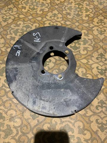 Захист гальмівного диска заднього, правого GJ6A26261A MAZDA