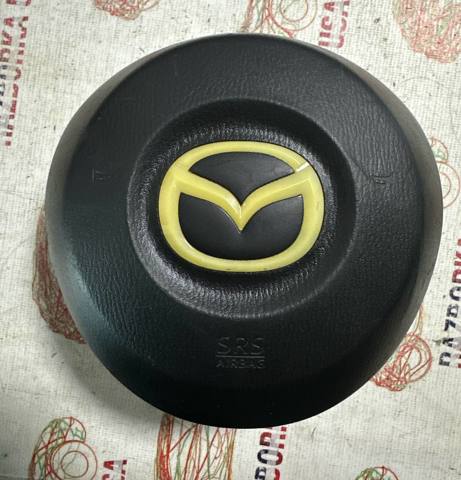Подушка Айрбег водія KD3557K00B02 MAZDA