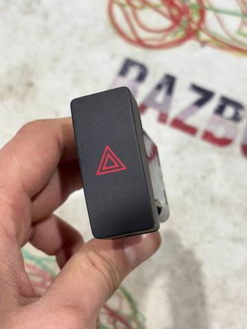 Кнопка аварійної сигналізації KD45664H0 MAZDA