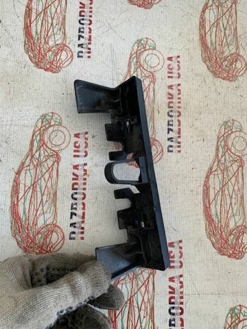 Кронштейн замку капоту KD5356627 MAZDA