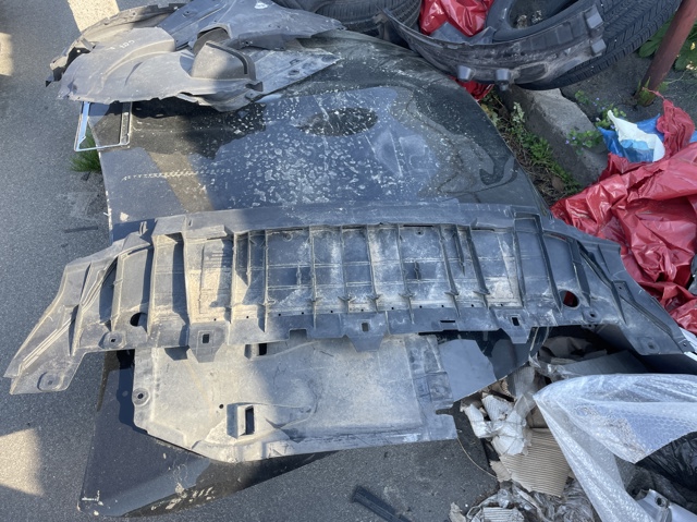 Обвіс бампера 626605DA0B NISSAN