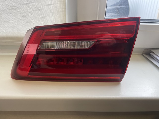 Фара задня права внутрішня 63217376476 BMW