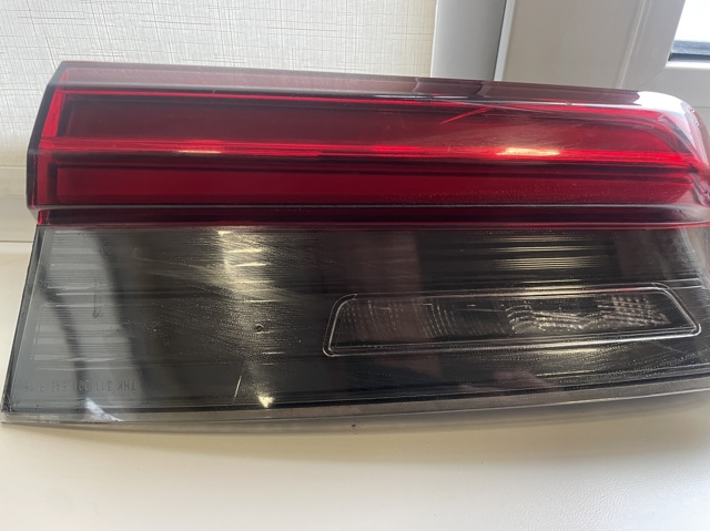 Фара задня права внутрішня 63217420456 BMW
