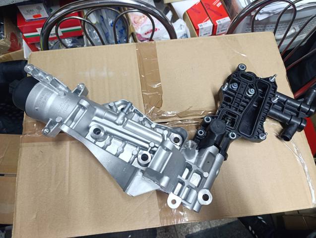 Корпус маслофільтра A6261800011 MERCEDES