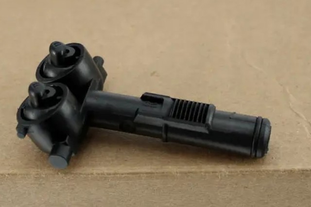 Форсунка омивача фари передньої, правої TQ21248 TQPARTS