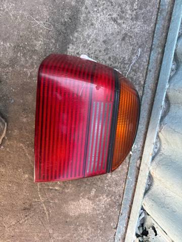 Задня ліва фара Volkswagen Golf 3