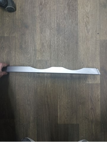 Вія (накладка) правої фари 51138208482 BMW