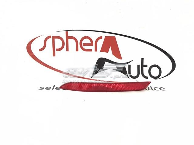 Правий катафот заднього бампера 63147842956 BMW
