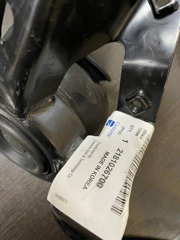 Права подушка мотора 2181026700 HYUNDAI