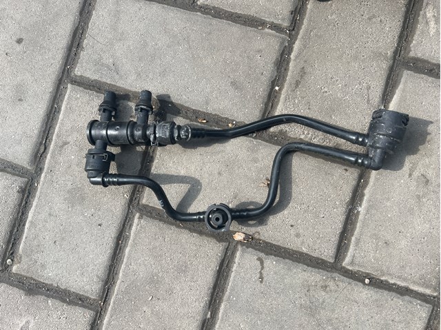 Клапан видалення повітря системи охолодження A0005061000 MERCEDES