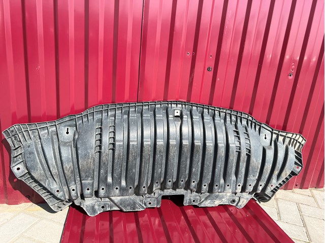 Захист картера двигуна A2055200500 MERCEDES