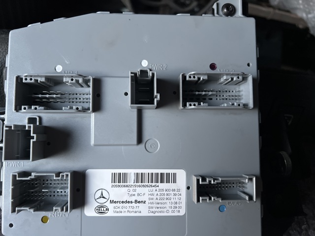 Блок управління сигналами SAM A2059006822 MERCEDES