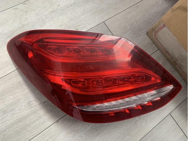 Задня ліва фара A2059060357 MERCEDES