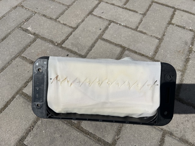 Установка подушки безпеки пасажира A2128603102 MERCEDES