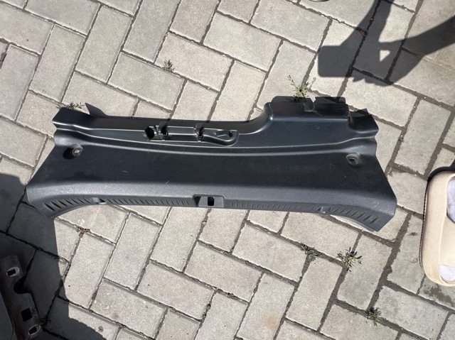 Накладка перегородки A2136900041 MERCEDES