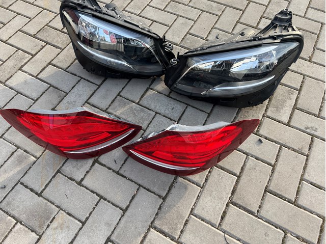 Фара основна ліва A2138202161 MERCEDES