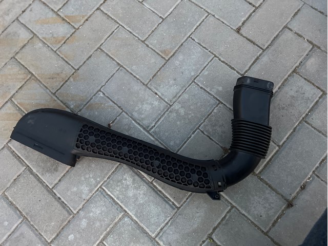 Повітрозабірник повітряного фільтра A2740901000 MERCEDES