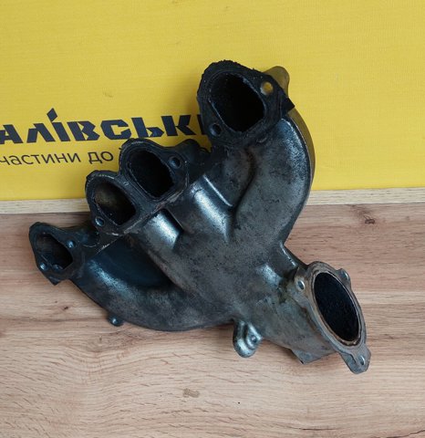 Колектор впускний 03G129713K VAG