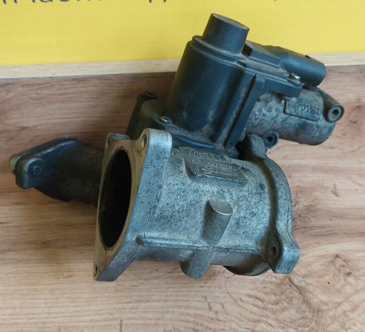 Клапан EGRсістеми рециркуляції відпрацьованих газів 03G131501N VAG
