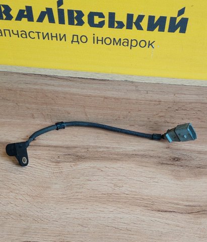 Датчик частоти обертання розподілвалу 03L957147A VAG