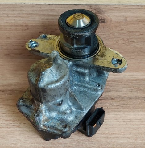 Клапан EGR рециркуляції газів 1471000Q1B NISSAN
