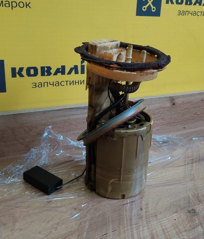 Модуль паливного насоса, з датчиком рівня палива 1K0919050Q VAG