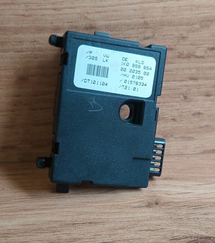 Датчик кута повороту керма 1K0959654 VAG