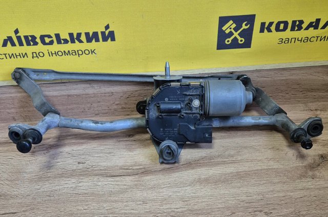 Мотор склоочисника скла (трапеції) 1T1955119A VAG