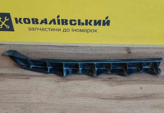 Направляюча заднього бампера, ліва 1Z5807861 VAG