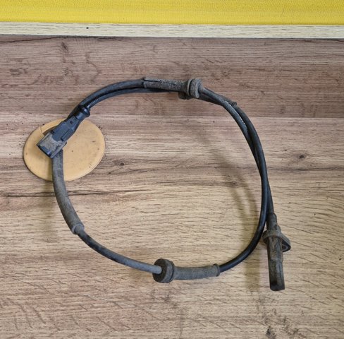 Датчик АБС (ABS) задній 479004618R RENAULT