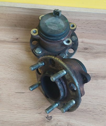 Маточина заднього колеса 52730C1100 HYUNDAI