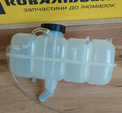Бачок розширювальний 68251840AC CHRYSLER