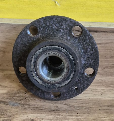 Маточини задніх коліс 6Q0598611 VAG