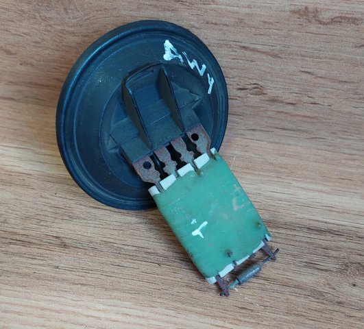 Реле обігрівача 6Q0959263 VAG