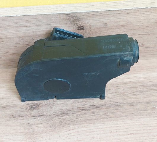 Датчик положення педалі акселератора (газу) 7700431918 RENAULT